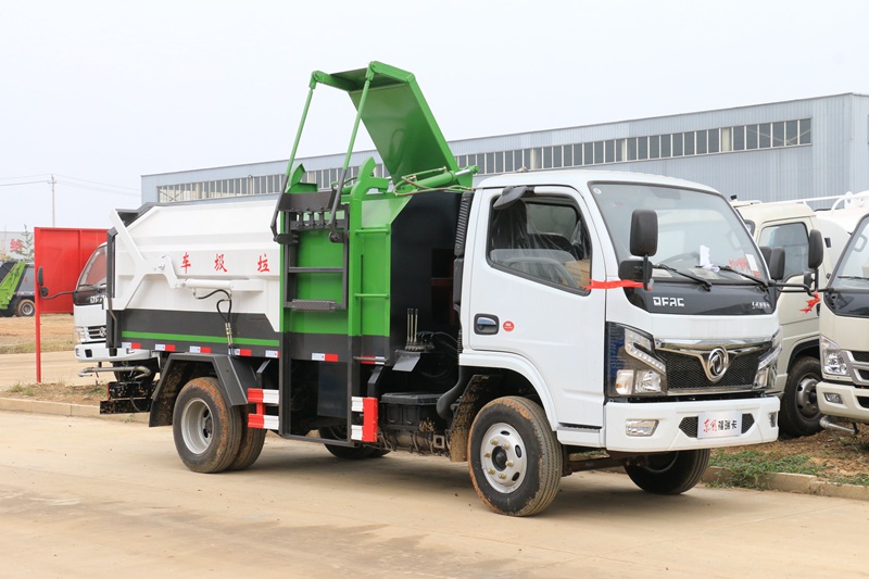 東風(fēng)小福瑞卡掛桶垃圾車