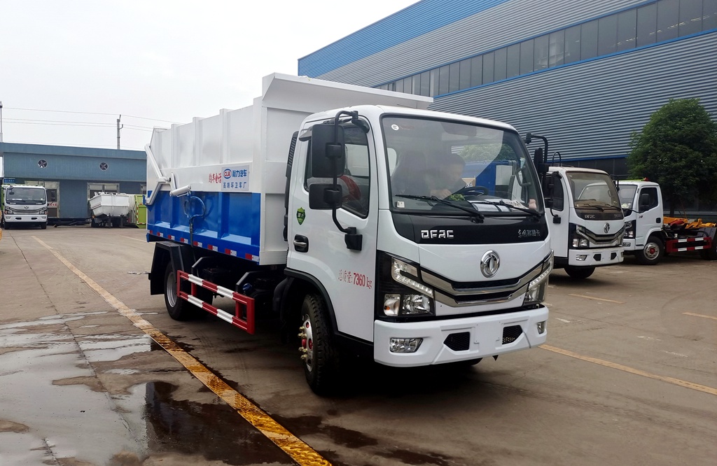 東風(fēng)小多利卡對(duì)接式垃圾車 東風(fēng)小多利卡對(duì)接式垃圾車